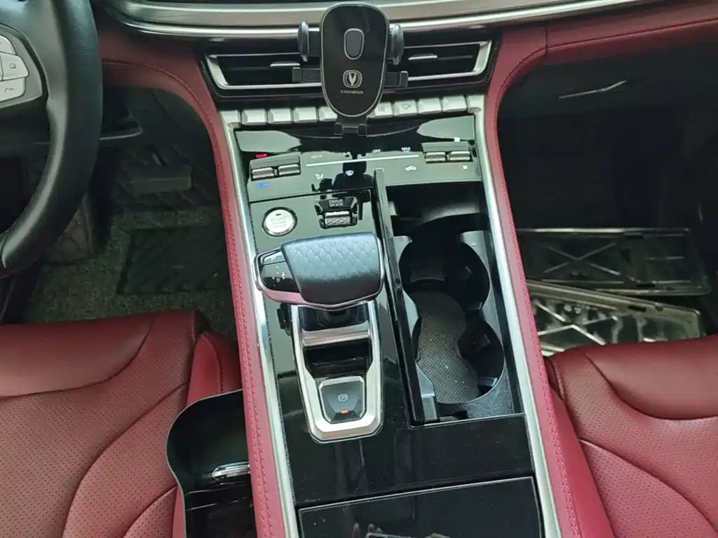 Changan CS85 COUPE 2021 — фото 14