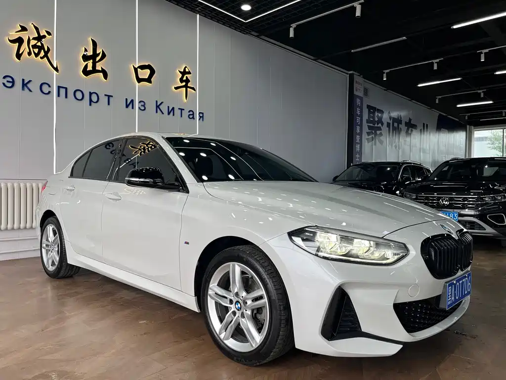 BMW 1 Series 2022