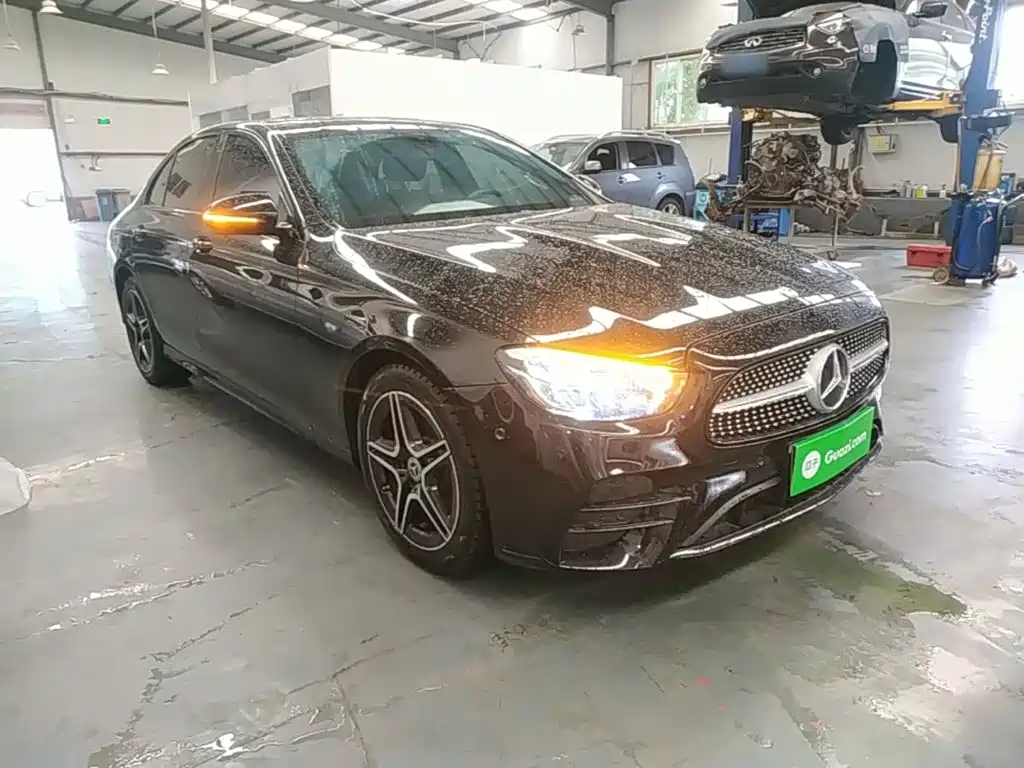 Mercedes-Benz E-Class 2021