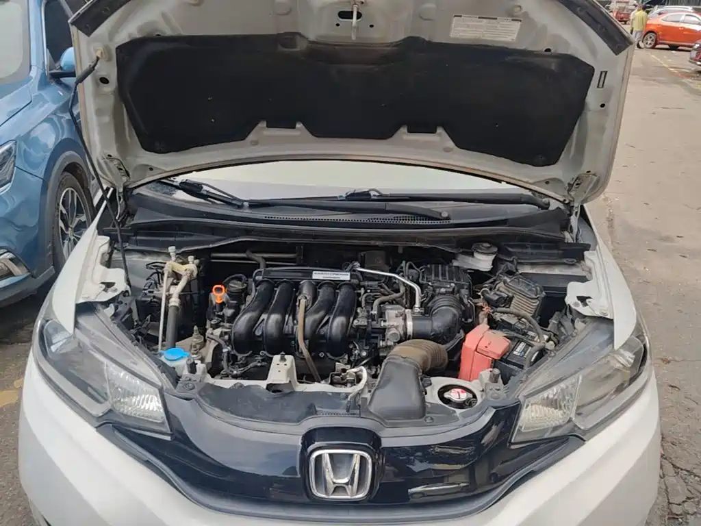 Honda Fit 2015 — фото 20
