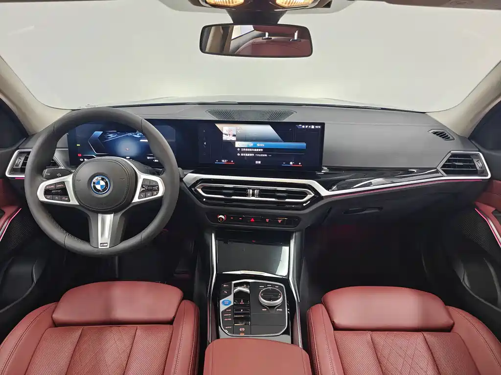 BMW i3 2023 — фото 8