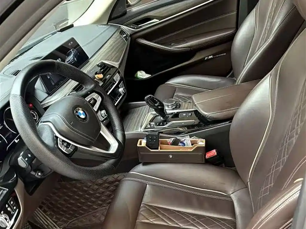 BMW 5 Series 2018 — фото 4