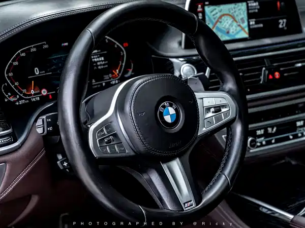 BMW 7 Series 2021