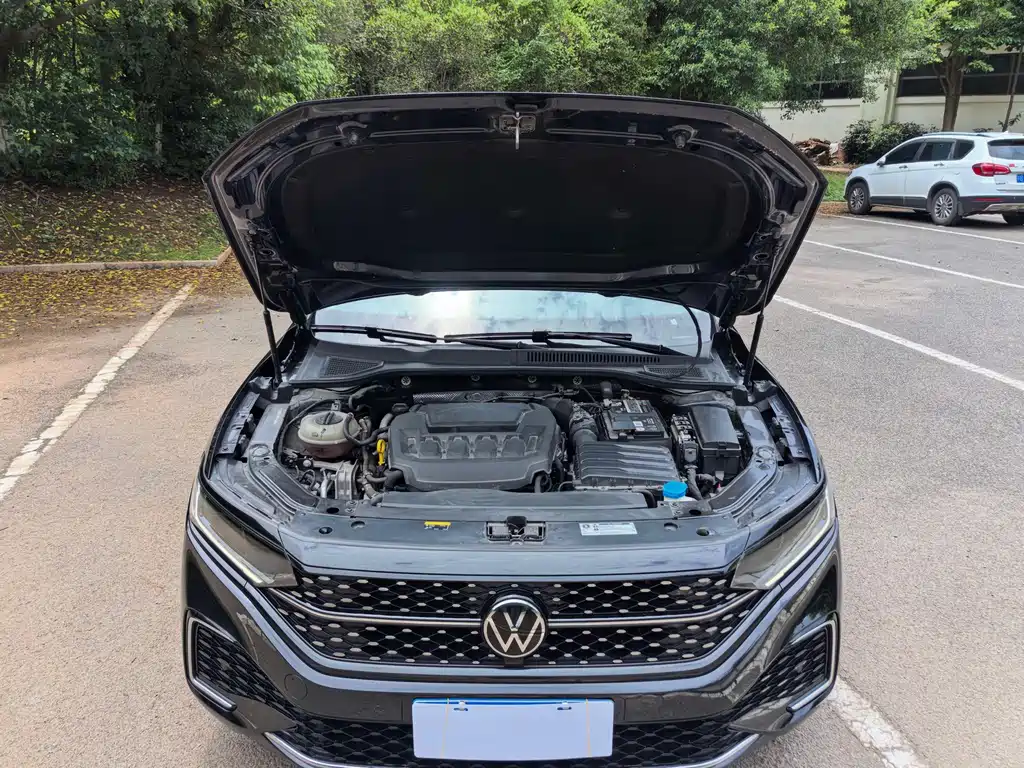 Volkswagen Passat 2023 — фото 10