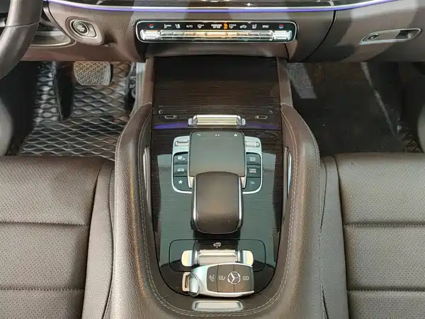 Mercedes-Benz GLE 2020