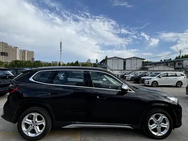 BMW X1 2023
