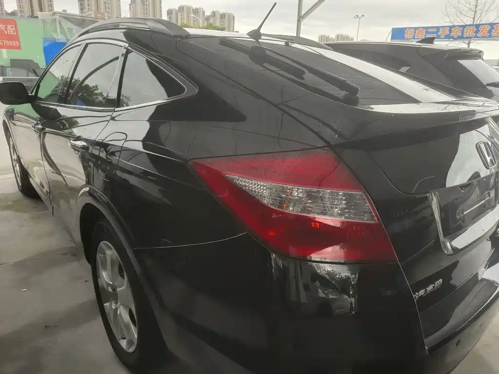 Honda Crosstour 2014 — фото 11
