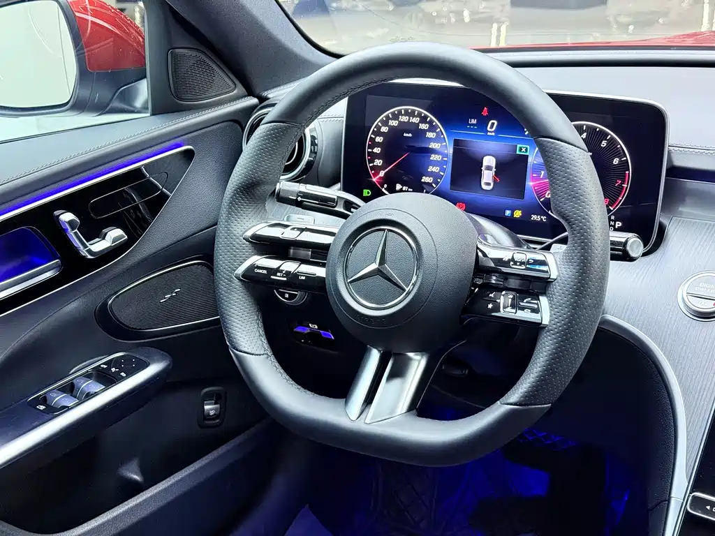 Mercedes-Benz C-Class 2022
