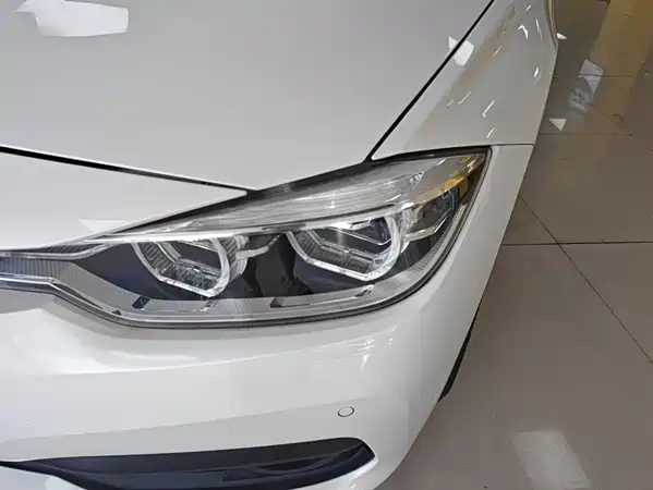 BMW 3 Series 2018