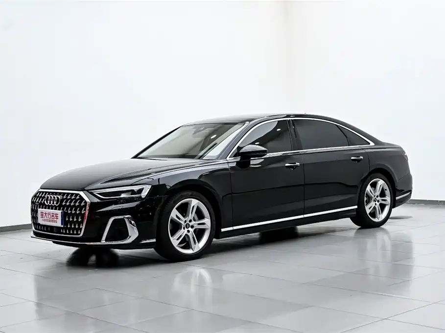 Audi A8 2023