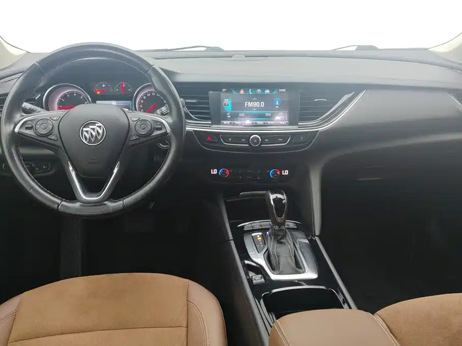 Buick Regal 2019 — фото 12