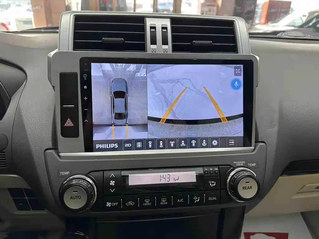 Toyota Prado 2017 — фото 12
