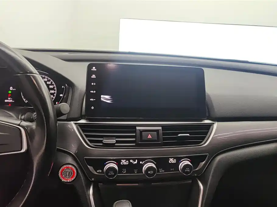 Honda Accord 2023 — фото 13