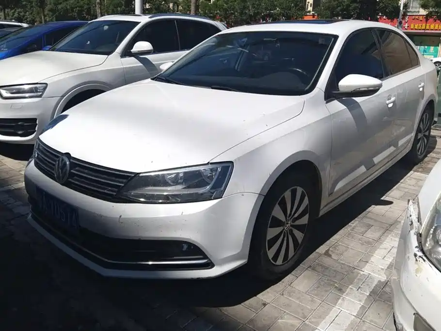 Volkswagen Sagitar 2017 — фото 1