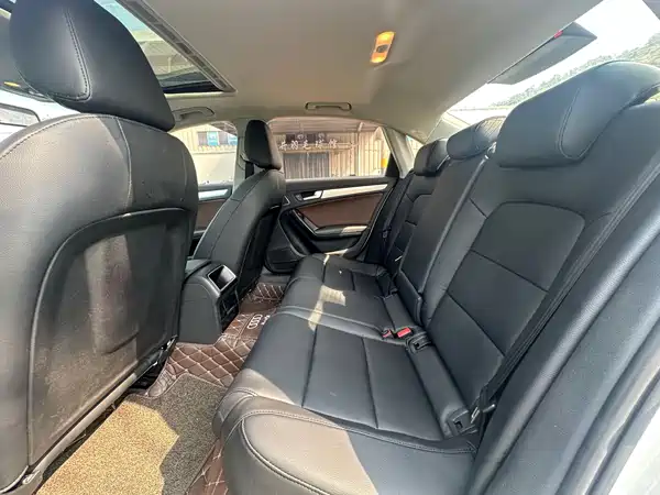 Audi A4L 2013