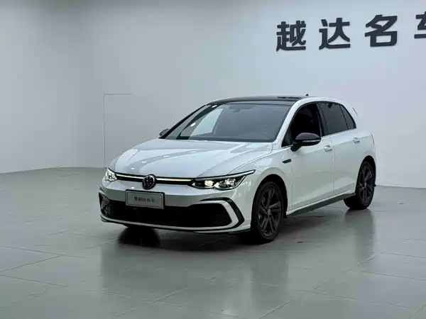 Volkswagen Golf 2024