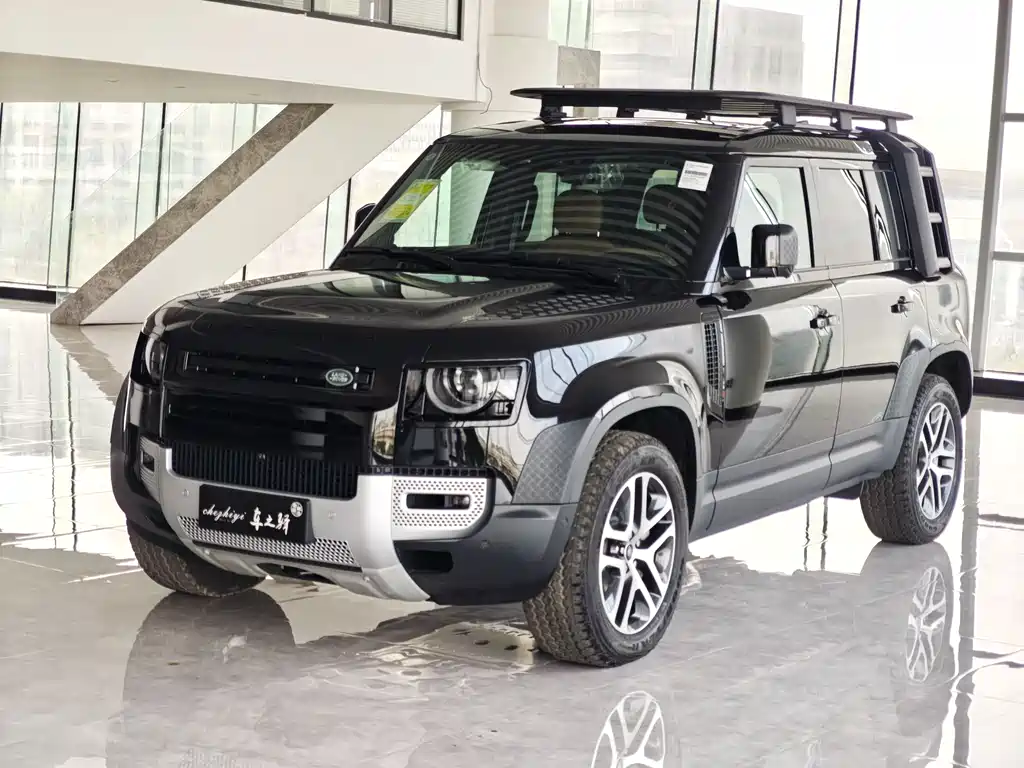 Land Rover Defender 2026 — фото 1