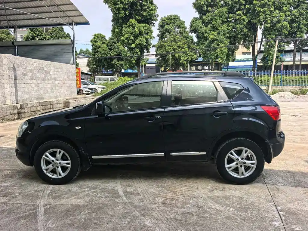 Nissan Qashqai 2011