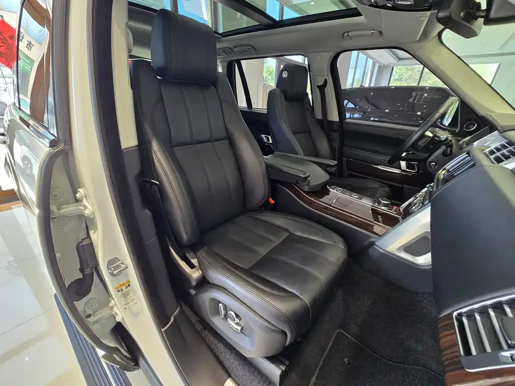 Land Rover Range Rover 2017 — фото 14