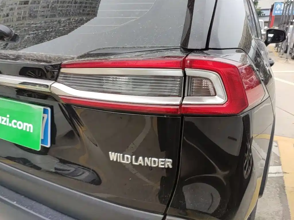Toyota Wildlander 2022 — фото 8