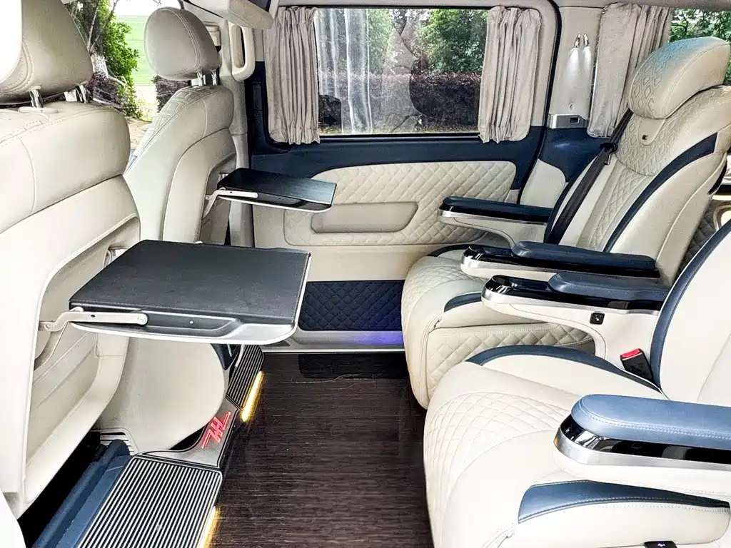 Mercedes-Benz Vito 2021 — фото 10