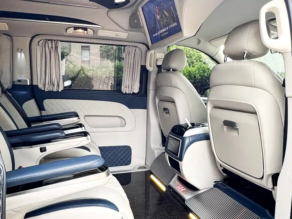Mercedes-Benz Vito 2021 — фото 19
