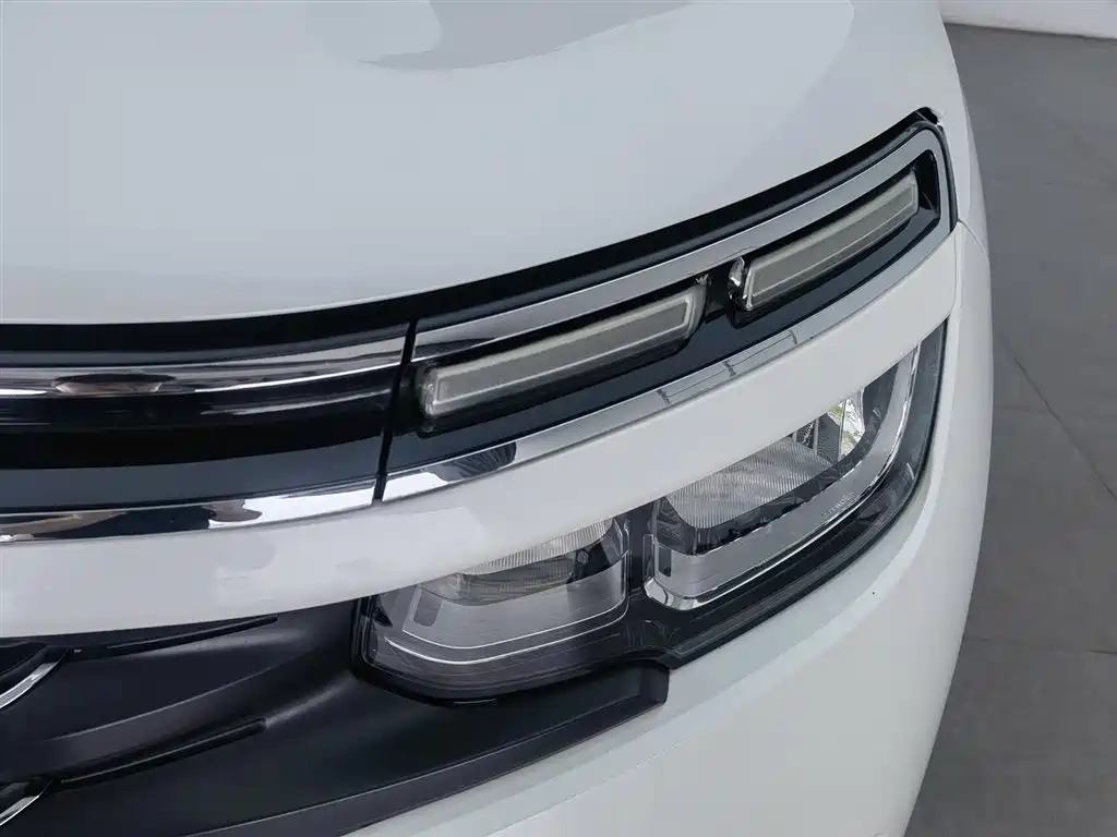 Citroen C5 AIRCROSS 2018 — фото 7