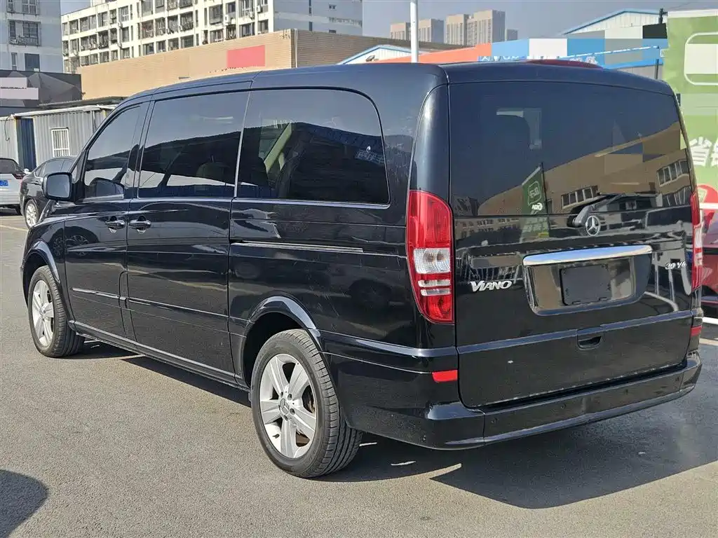 Mercedes-Benz Viano 2016