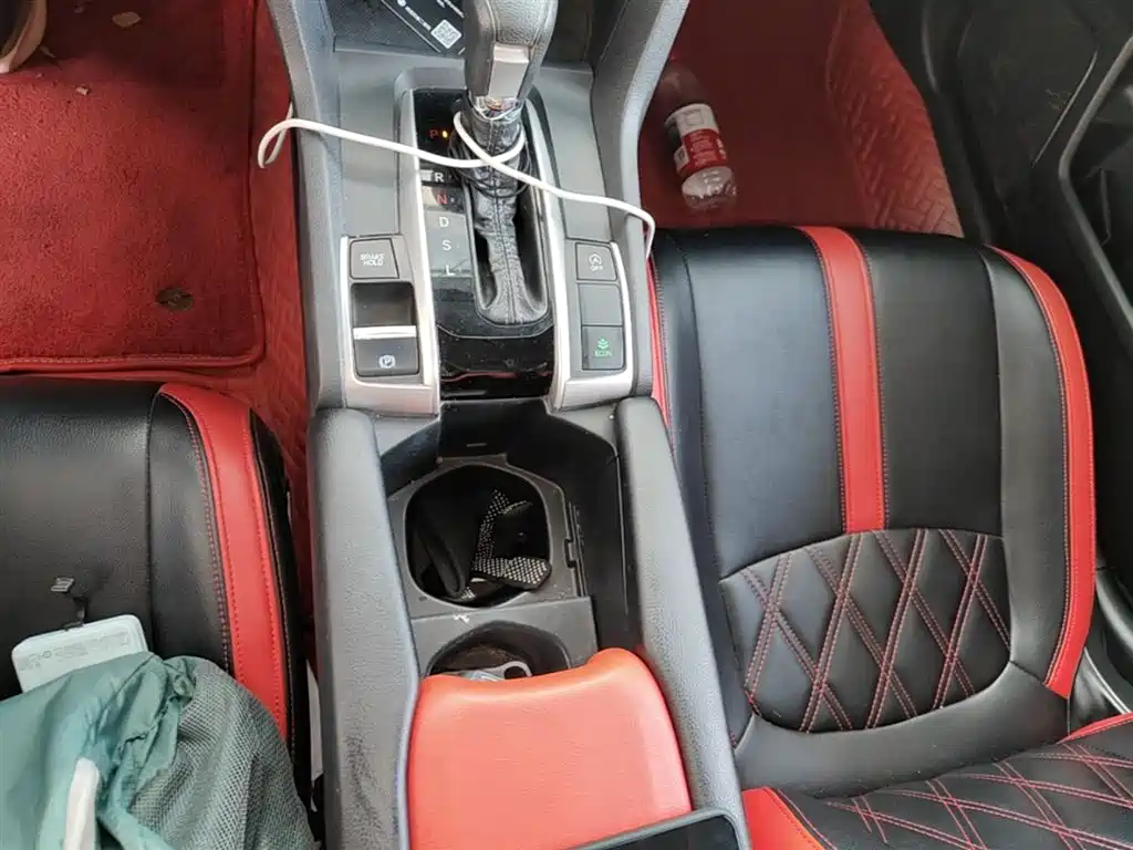 Honda Civic 2020 — фото 14