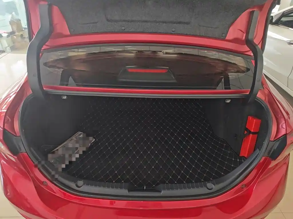 Mazda 3 Angkesela 2019 — фото 19