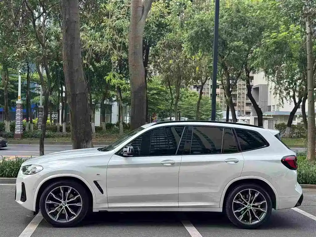 BMW X3 2021 — фото 2