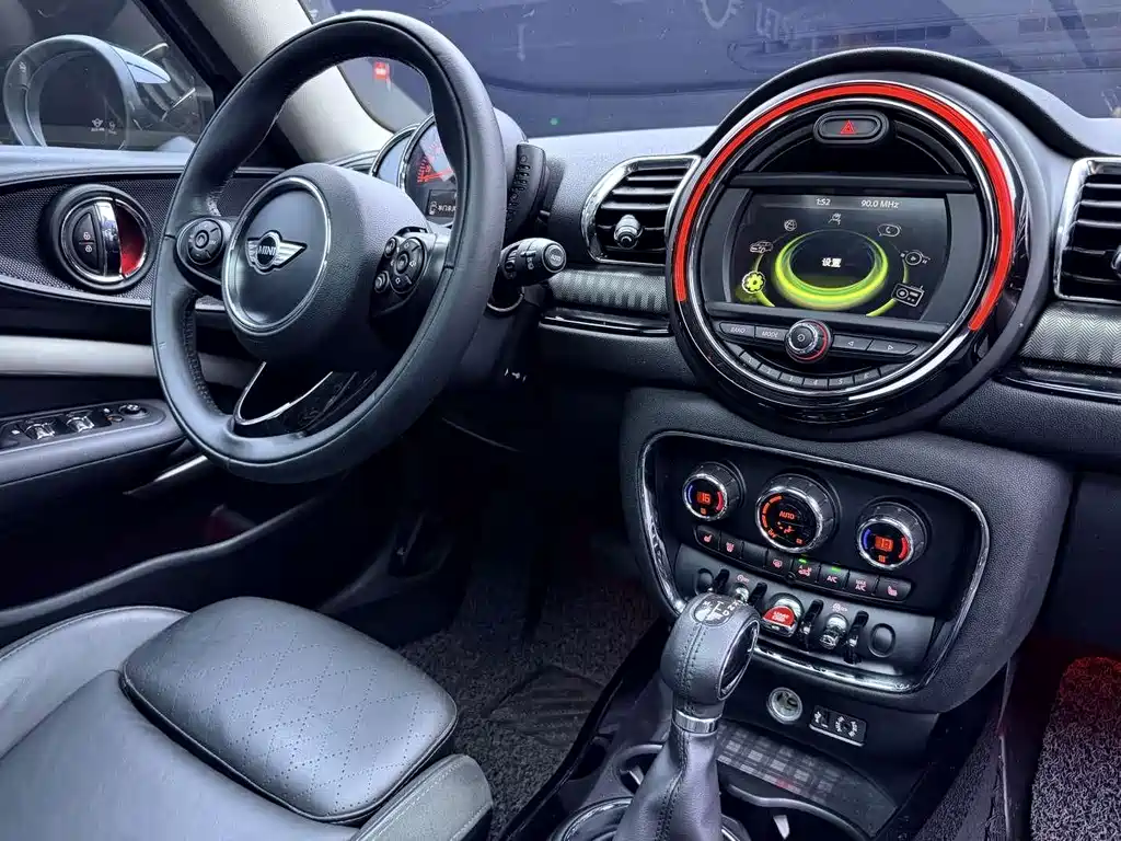 MINI Clubman 2016 — фото 14