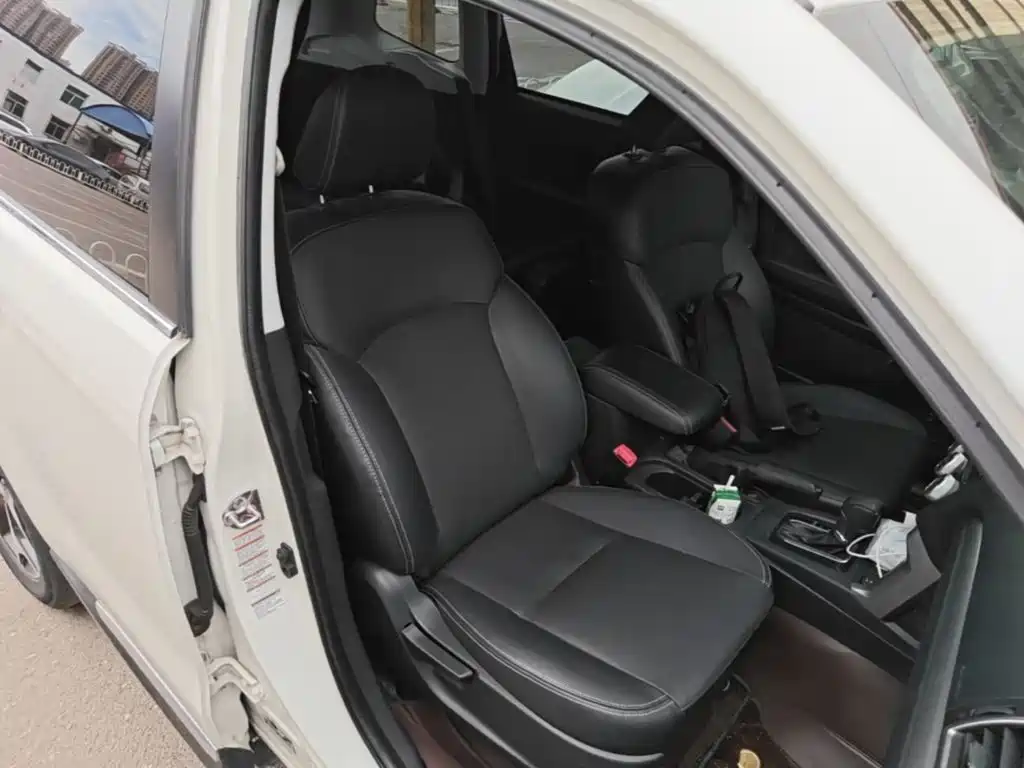Subaru Forester 2016 — фото 25