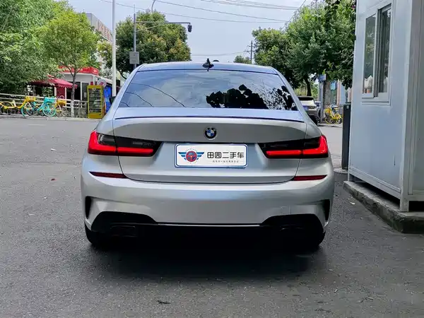 BMW 3 Series 2021