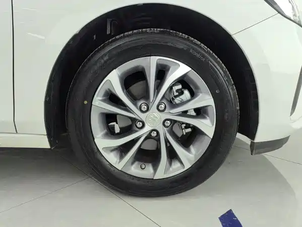 Buick Verano 2025