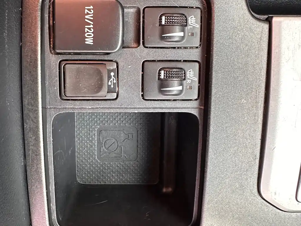 Toyota Prado 2016 — фото 18