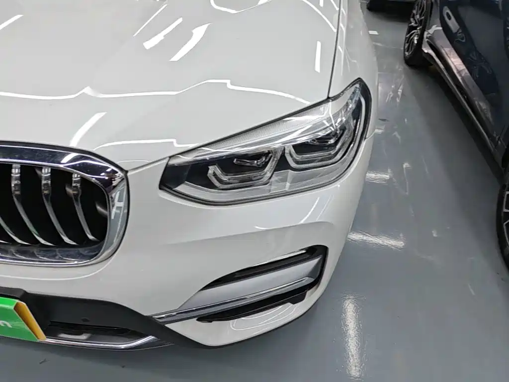 BMW X3 2018 — фото 24