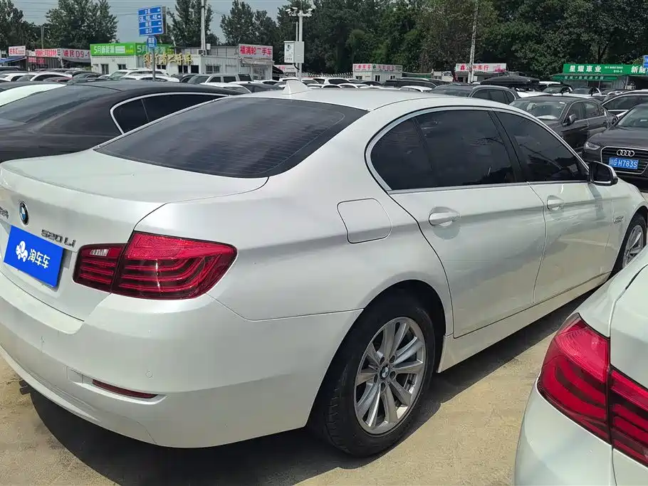 BMW 5 Series 2016 — фото 3