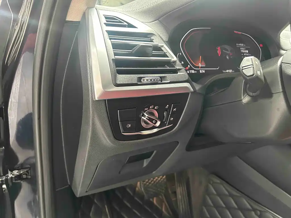 BMW X3 2022 — фото 12