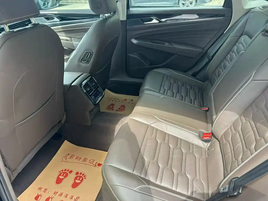 Volkswagen Passat 2020
