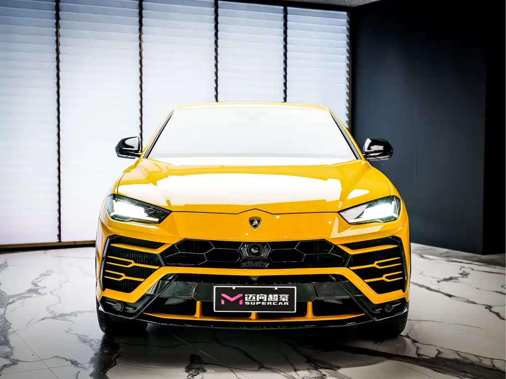 Lamborghini Urus 2020 — фото 3