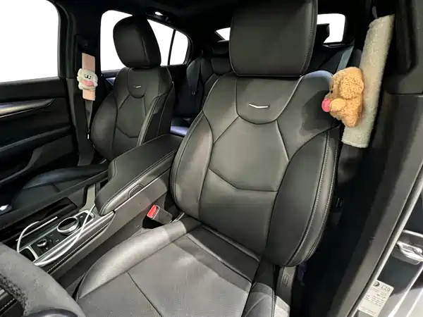 Cadillac CT5 2023