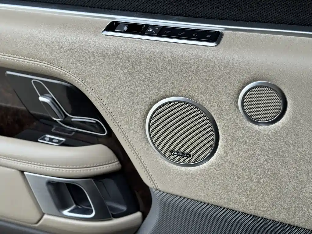 Land Rover Range Rover 2020 — фото 14