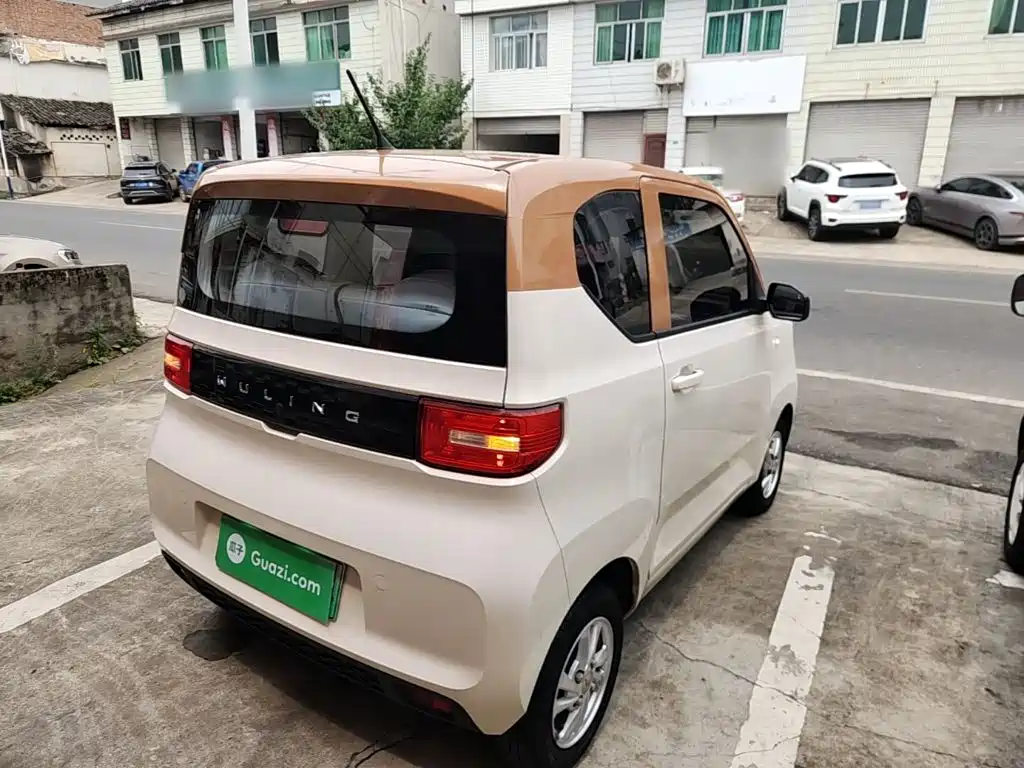 Wuling MINIEV 2021