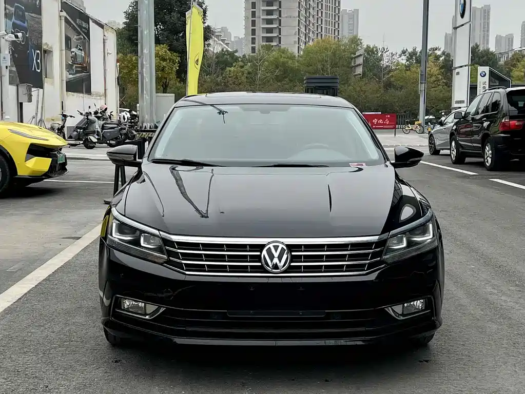 Volkswagen Passat 2017 — фото 2