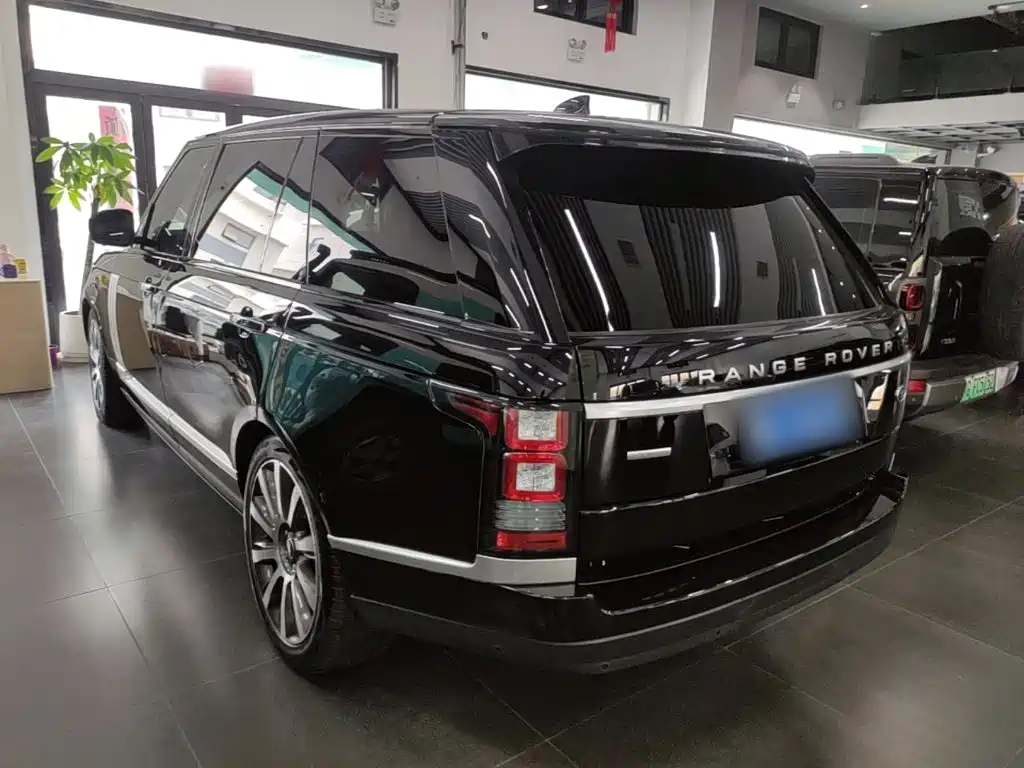 Land Rover Range Rover 2017 — фото 23
