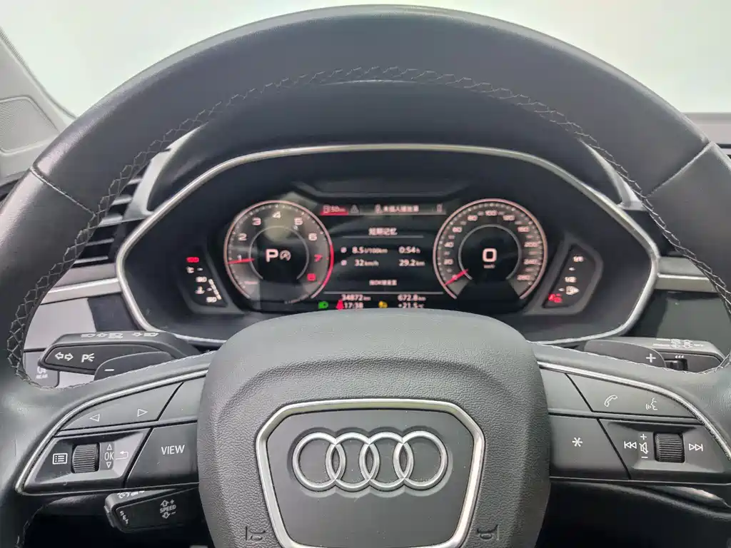 Audi Q3 2022 — фото 15