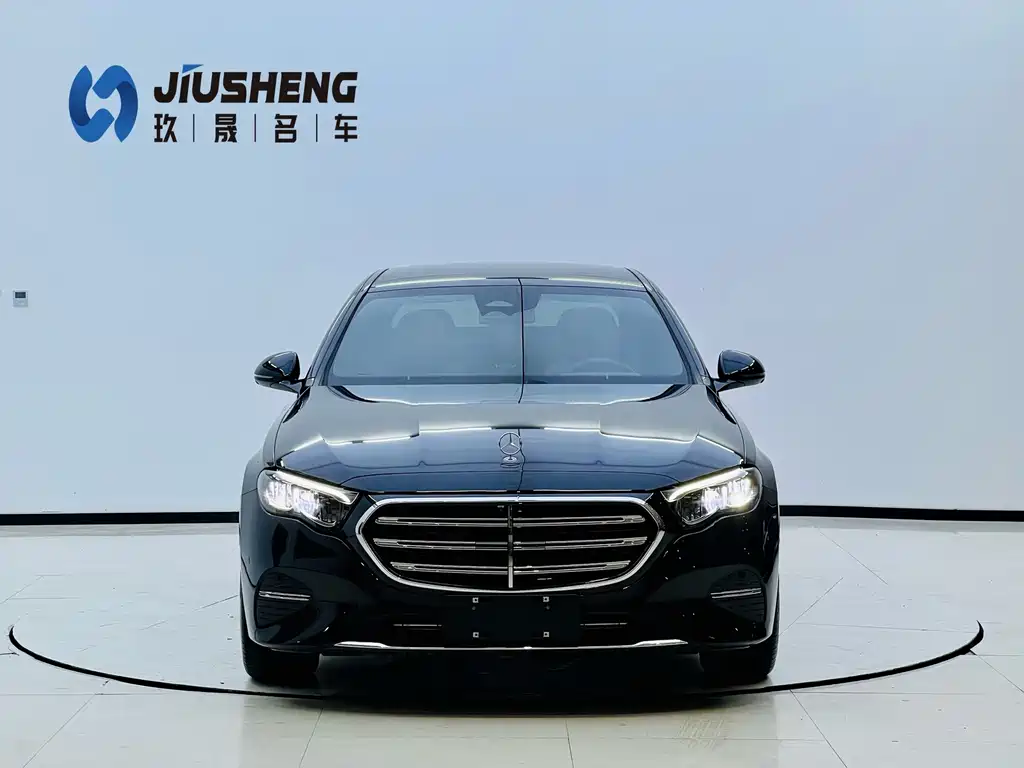 Mercedes-Benz E-Class 2025