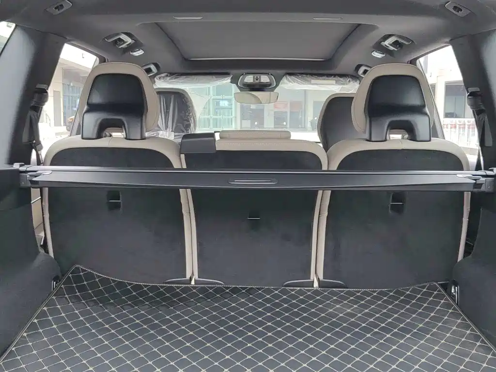 Volvo XC90 2026 — фото 20