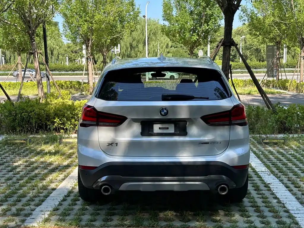 BMW X1 2022 — фото 14